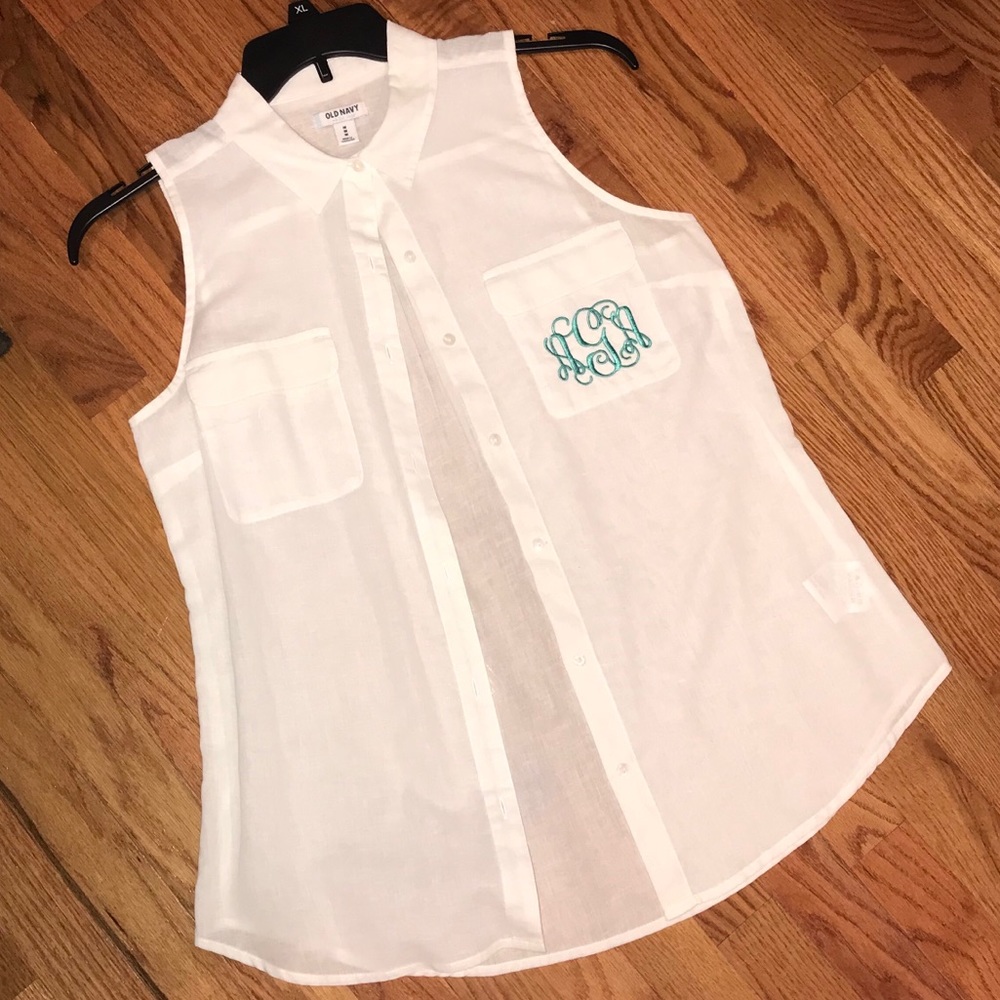 Button-down tank